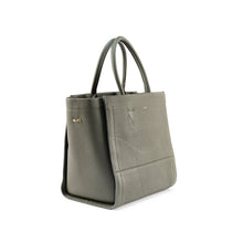Load image into Gallery viewer, Castana Day  Bag Mrs Tea's Boutique and Bakery