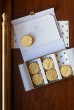 Load image into Gallery viewer, Ashford ‘Legend’ Millionaire Shortbread Paula Pastry