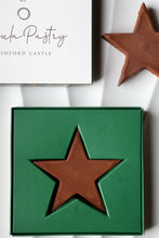 Load image into Gallery viewer, The ‘Legend’ Star Paula Pastry