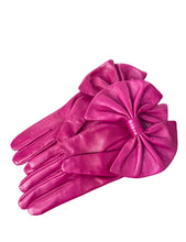 Load image into Gallery viewer, Copy of Paula Rowan - Stephanie Minnie Gloves Ashford Castle Boutique