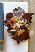Load image into Gallery viewer, Mendiant Vegan Shards Mrs Tea's Boutique and Bakery