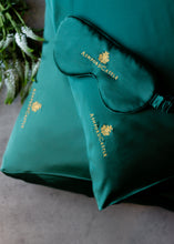 Load image into Gallery viewer, Ashford Castle Silk Pillow Case Mrs Tea&#39;s Boutique and Bakery
