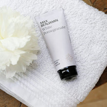 Load image into Gallery viewer, Max Benjamin - WHITE POMEGRANATE LUXURY HANDCREAM Max Benjamin
