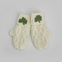 Load image into Gallery viewer, Shamrock Mittens | Patrick Francis Mrs Tea's
