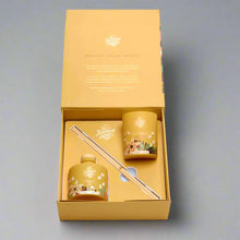 Load image into Gallery viewer, Handmade Soap Co. Lemongrass &amp; Cedarwood Gift Set Mrs Tea&#39;s Boutique and Bakery
